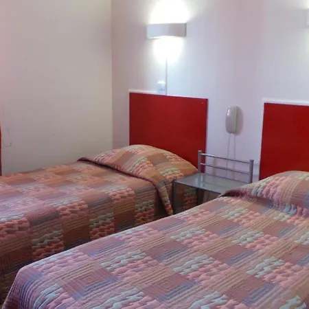Hotel Parisien 3*